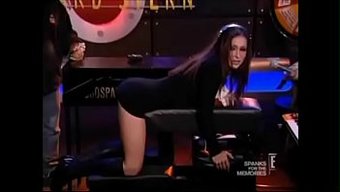 Howard Stern'In Jessica Jaymes Ile Yaptığı Çirkin Popo Tokatlaması