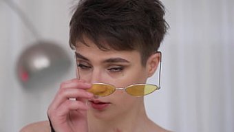 Bebek Ice Di, Derin Boğaz Ve Bdsm Ile Interracial Gang Bang'De Geri Dönüyor