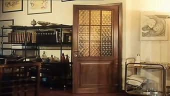 Vintage Pornoda Cicciolina'Nın Zamansız Cazibesi