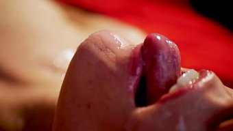 Genç Kızın Yoğun Orgazmlarının Küçültme Derlemesi