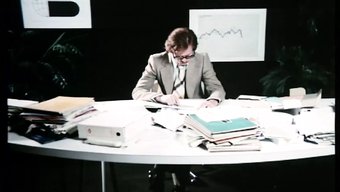 Daniele Troeger Ve Nadine Pascal, Sıkı Ve Mavi Temalara Odaklanan Yüksek Çözünürlüklü Bir Videoda Yer Alıyor.