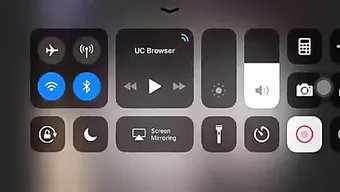 Asyalı Büyükanne Büyük Göğüsleriyle Yaramaz Oluyor