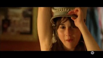 Leopoldine'In 2010'Daki Kalçalı Vitrini: Baştan Çıkarıcı Bir Ziyafet