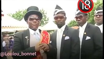 Loulou Bonnet Ve Taulee Wood Ile Yasal Pornoda Irklararası Çift Penetrasyon Eylemi