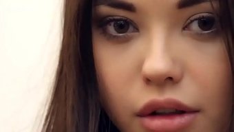 Mükemmel Götlü Kız Annika'Nın Ilk Orgazmı