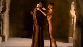 Retro Eğlence: Klasik Bir Pornografi Deneyimi