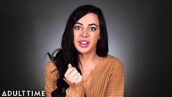 Kirli Konuşma Ve Küçük Göğüsler: Whitney Wright'In Mastürbasyon Seansı