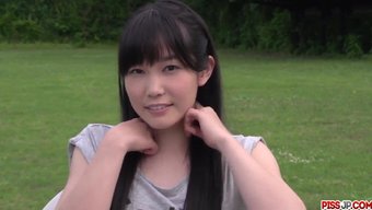 Yui Kasu'Nun Seks Oyuncaklarıyla Yaptığı Ateşli Açık Hava Şovu Pissjp.Com'Da