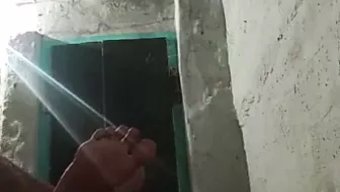 Hintli Karı, Sert Seks Seansında Kocasına Sadakatsiz