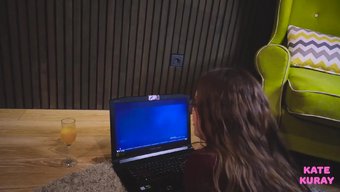 Harry Potter'I Bir Arkadaşıyla Izlemek Oldukça Ilginç.