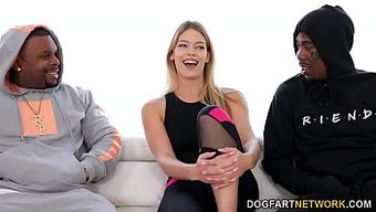 Leah Lee'Nin Masum Cephesi, Büyük Bir Siyah Yarrağa Karşı Koyduğunda Kayboluyor