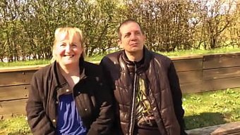 Olgun Çiftin Dolgun Karısıyla Ev Yapımı Irklararası Seks Videosu