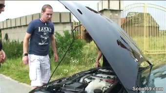 Alman Milf'Ler Youngspund Ile Pannenhil Anısına Üçlü Yapıyorlar.