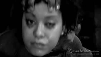 Tatlı Bir Bebek, Hardcore Bir Şekilde Seks Için Kullanılıyor.