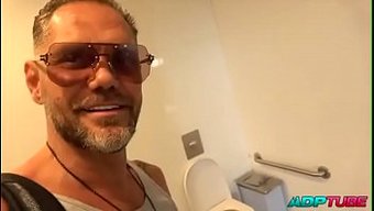 Kolombiya'Dan Büyük Popolu Latin Kadın