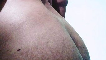 Hintli Genç Payal'In Yoğun Fiziksel Uyarımı Ve Yüzüne Boşalma