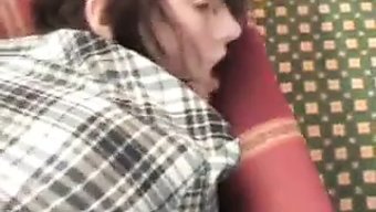 Genç Kızın Babası Tarafından Sikiştiği Amatör Bir Video