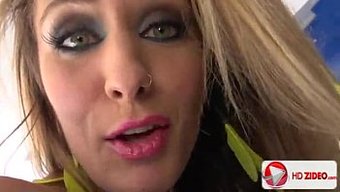 Sheena Shaw'Un Yetişkin Eğlence Videolarındaki Anal Sahneleri.