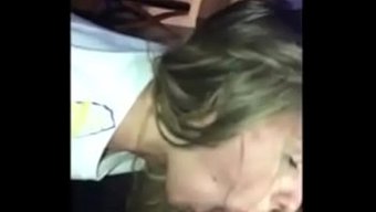 Genç Ispanyol Kız, Kardeşinin Arkadaşlarıyla Pov'Da Sikişiyor