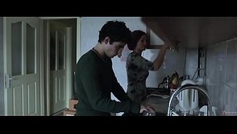 Olgun Kadının Gizemi, Oğlunun Tanıdığıyla