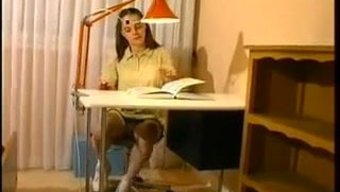 Ders Çalışarak Rahatsız Oldum, Babamla Seks Yapmak Istiyorum