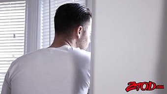 Alexa Nova'Nın Oral Ve Yüz Becerileri Kızıl Saçlı Porno Videosunda Sergilendi