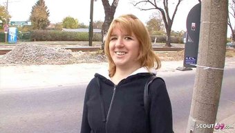 Alman Üniversite Öğrencisi Yüz Sikişi Ve Oral Seksle Şaşırıyor