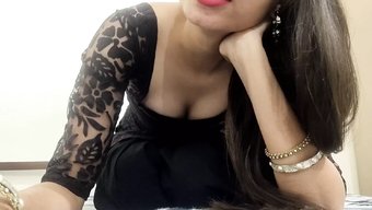 Hintli Çiftin Derin Boğaz Sakso Ve Yoğun Seksle Ilk Anal Deneyimi