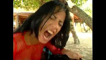 Minyon Asyalı Kadınla Yoğun Anal Seks