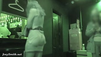 Halka Açık Çıplaklık: Tiyatroda Giyimsiz Ve Gururlu