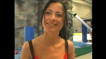 Sarışın Güzellik Cecilia Vega, Yeni Yıl Kararında Yoğun Anal Eyleme Giriyor