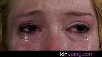 Nicki Blue Ile Ormanda Hardcore Bdsm Eğlencesi.