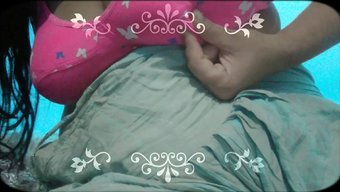 Olgun Kadın Evde Zevki Keşfediyor