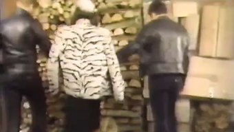 Vintage Grup Seks: Madam Ve Arzulu Arkadaşlarının Zevkleri