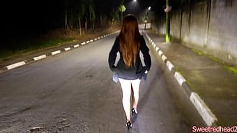 Evli Kadın, Siyah Boğa Dominadornegrosp Tarafından Anal Creampie Alıyor