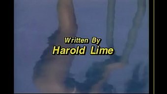 Şehvetli Lezbiyen Karşılaşmasında Dolgun Dişiler