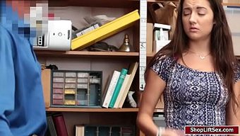 Lily'Nin Oral Becerileri Bu Sert Karşılaşmada Etkiliyor