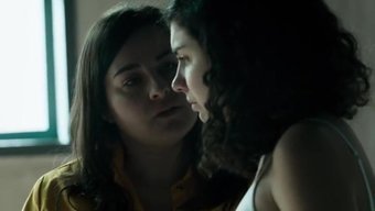 Vis A Vis: 2016 Serisi Portekizce, Maggie Civantos Ve Oliviadelcan Ile Birlikte