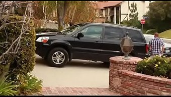 Veronica Avluv Ve India Summer, 2012'Den Sıcak Arkadaşlık Temalı Bir Videoda