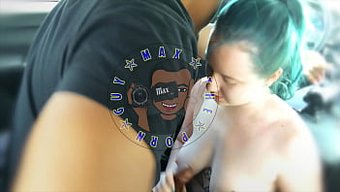 Avery'Nin Oral Becerileri Ve Büyük Poposu, Halka Açık Alanda Büyük Bir Creampie'Ye Yol Açıyor