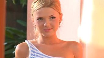 Azgın Amerikan Üniversite Öğrencisi Ve Çekici Üniversitelinin Tutkulu Ilişkisi