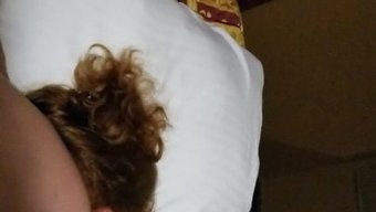 Güzel Şişman Kadınlar Sıkı Amını Köpek Stiliyle Siktiriyor