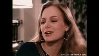 Doğal Tüylü Vintage Milf, Büyük Yarak Tarafından Beceriliyor