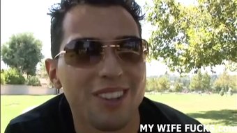 Eşinizin Başka Biriyle Cinsel Aktivitelere Girmesini Onaylıyor Musunuz?