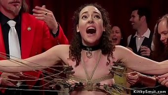 Grup Bdsm Köle Oyunu, Yoğun Fisting Ve Sikişle