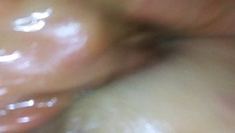 Duygusal Bir Solo Sahnede Olgun Kadın Yağla Kaplı