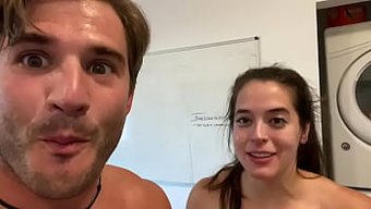 Nathan Bronson'Un Profesyonel Bir Yetişkin Performansçı Olarak Yolculuğu