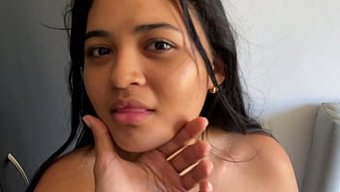 Muhteşem Bir Porno Yıldızının Eve Kovalanıp Seks Için Baştan Çıkarıldığı Pov Videosu