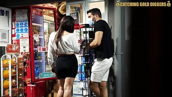 Büyük Memeli Ve Büyük Kıçlı Kolombiyalı Güzellik, Kıç Sikme Sahnesinde Sert Bir Sik Alıyor