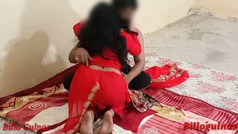 Hintli Kız, Erkek Arkadaşı Tarafından Cowgirl Pozisyonunda Anal Olarak Beceriliyor